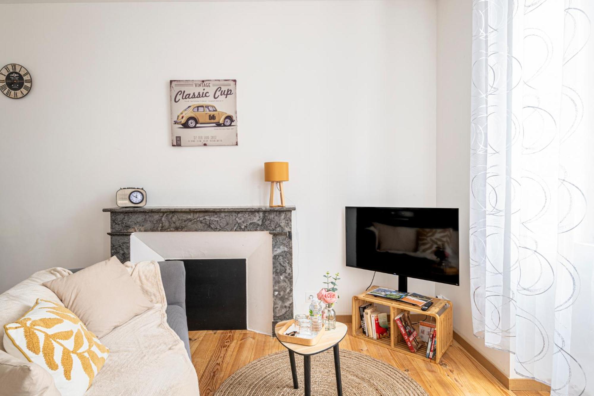 Le Douillet Bearnais Appartement Pau Buitenkant foto